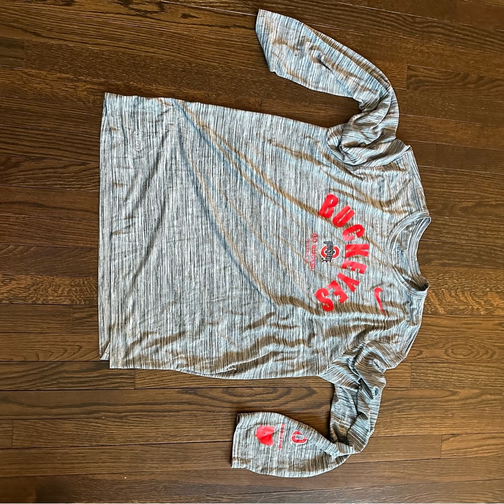 NWOT men’s XL Nike Ohio State long sleeve